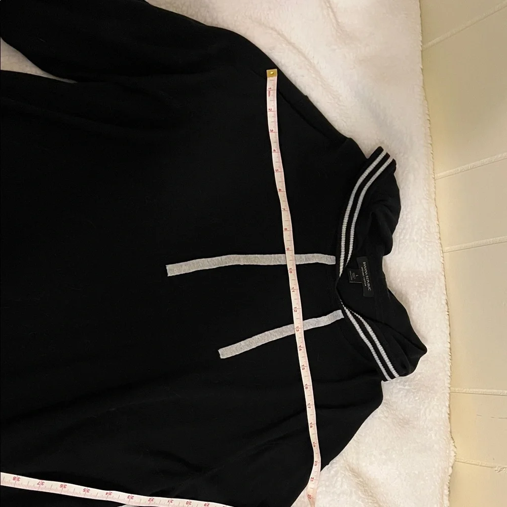 Banana Republic Hoodie with White Stripes Size L